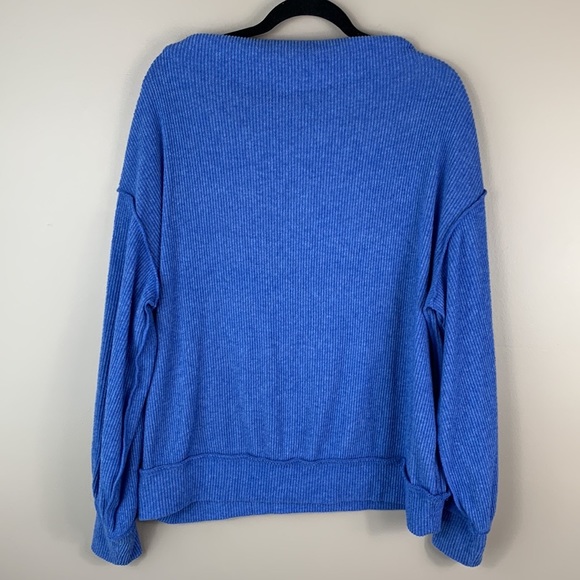 Free people main squeeze blue Hacci sweater sz xs - Picture 7 of 8